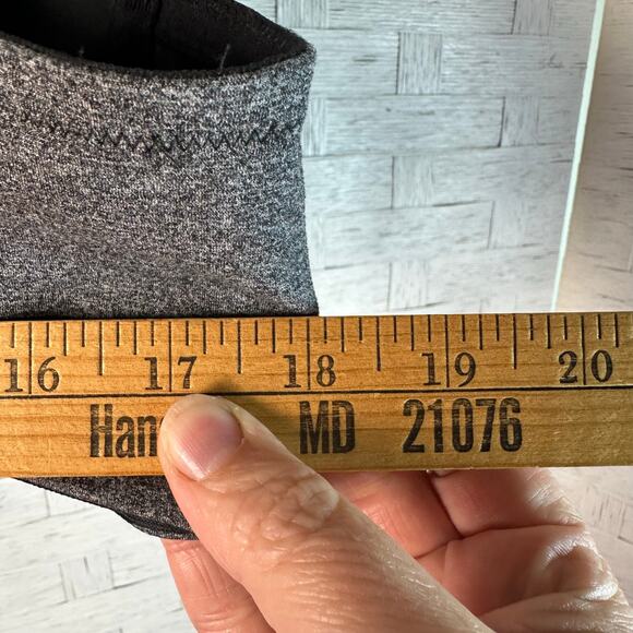 Torrid T-shirt, bra, adjustable straps, dark, gray & black Brazil plus size - Picture 6 of 7